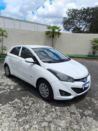 HYUNDAI HB20 1.0 COMFORT 12V FLEX 4P MANUAL
